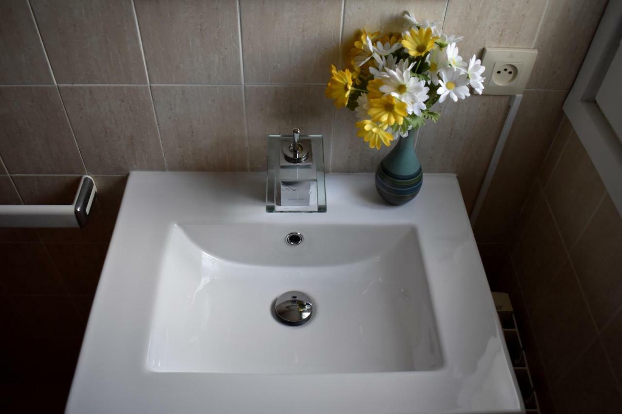 팔라프루헬 Magnolia, Habitacion Matrimonial Con Bano Uso Privado, En Casa Compartida 아파트 외부 사진